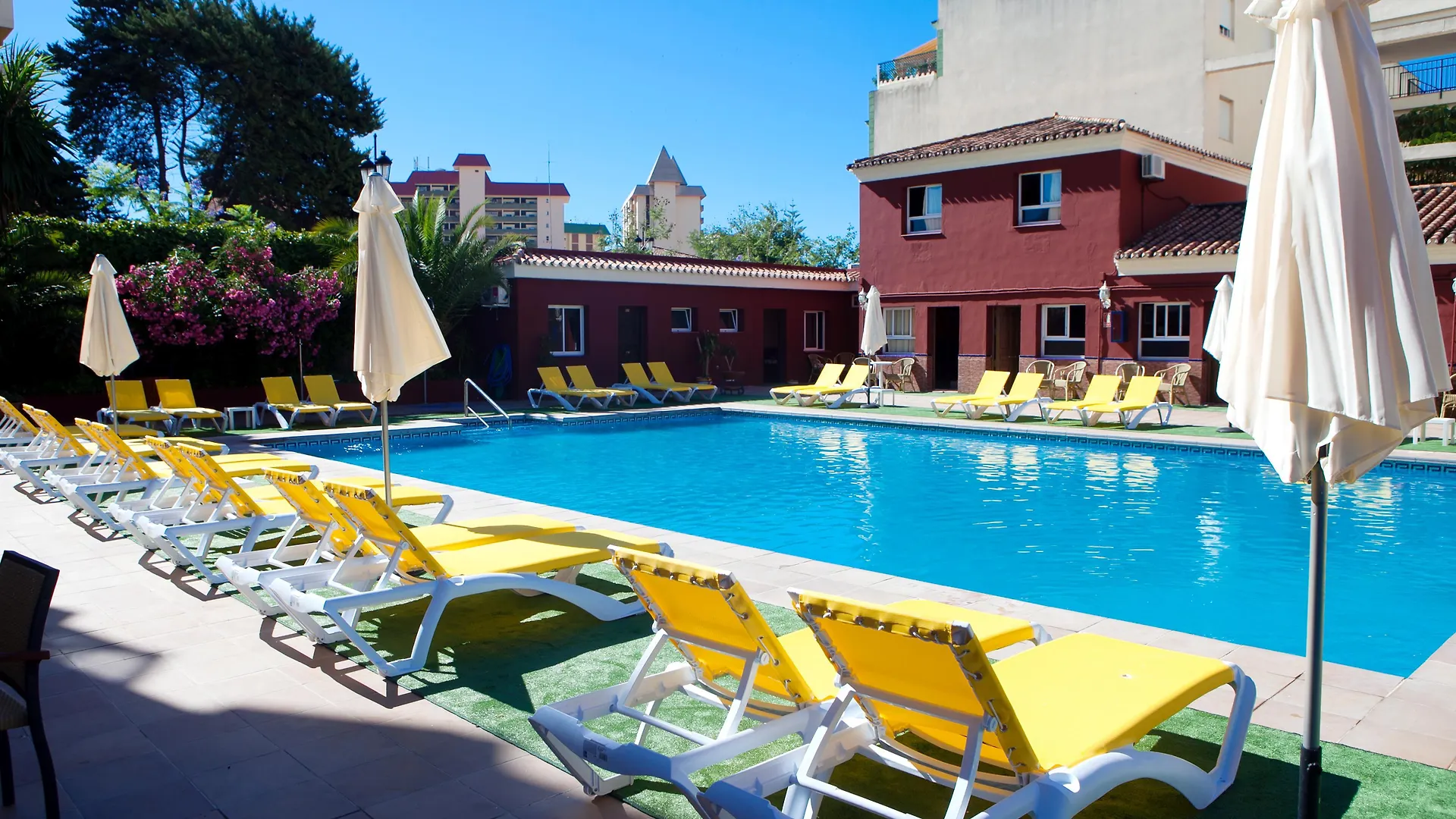 Moon Dreams Fuengirola Hotel